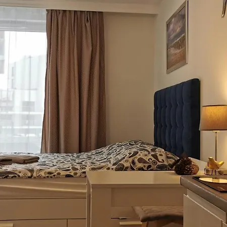 Flou Przystan Letnica 2, Plaza 700m Апартаменты Гданьск