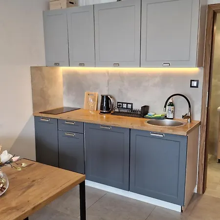 Flou Przystan Letnica 2, Plaza 700m Apartmán
